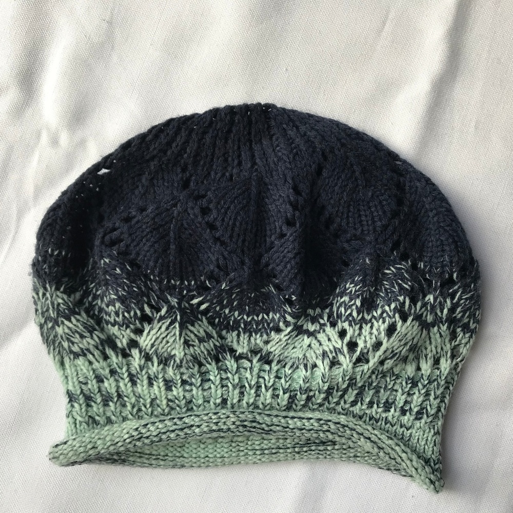 Urban Outfitters Knit Beanie